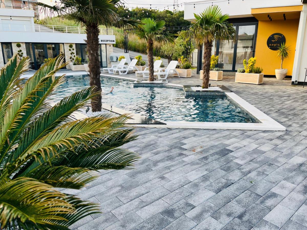Art'S Apartment Mit Pool Ulcinj Pinjes Bagian luar foto